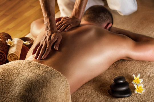 Male Body Massage massage in Kolkata